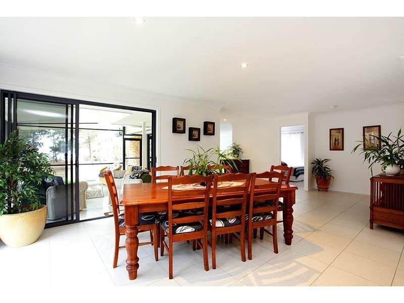 88 Victoria Parade East, Coochiemudlo Island QLD 4184