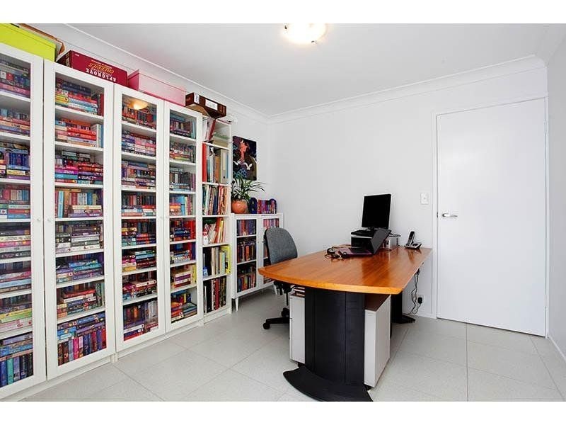 88 Victoria Parade East, Coochiemudlo Island QLD 4184