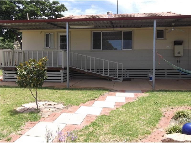 27 James Street, Northam WA 6401