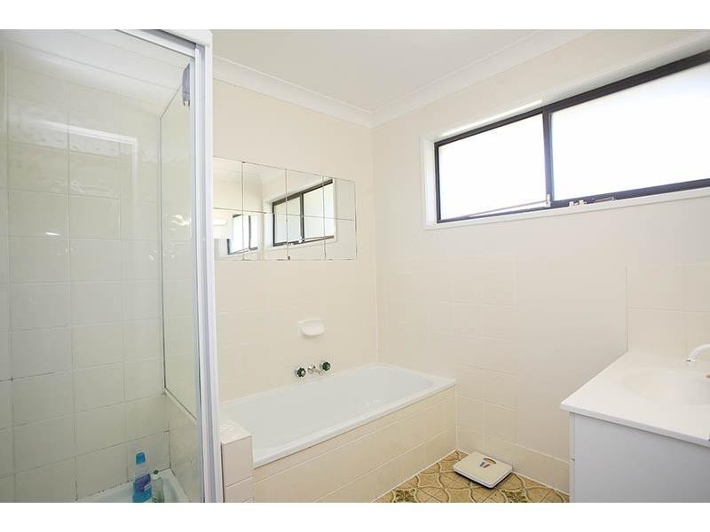 9 Lawrie Drive, Collingwood Park QLD 4301