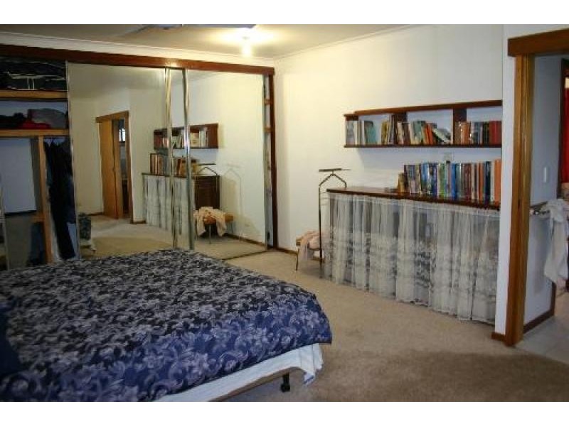 257 Moroka Road, Valencia Creek VIC 3860