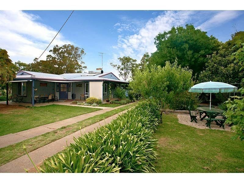 362 School Road, Greta VIC 3675