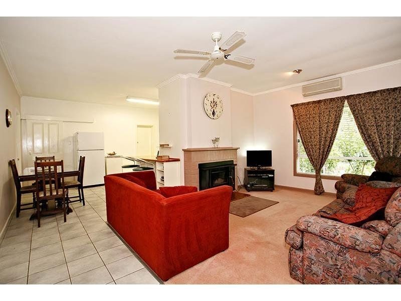 362 School Road, Greta VIC 3675