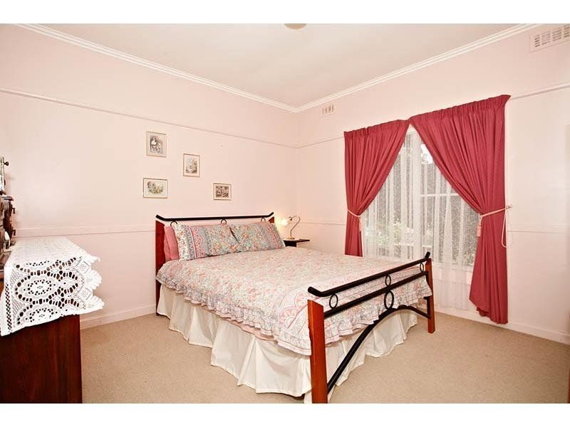 362 School Road, Greta VIC 3675