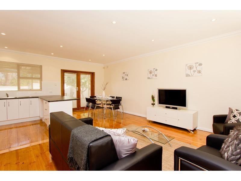 95 McInerney Avenue, Mitchell Park SA 5043