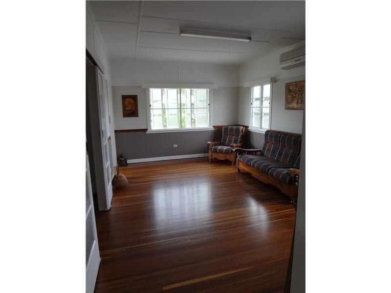 207 Craig Street, Berserker QLD 4701