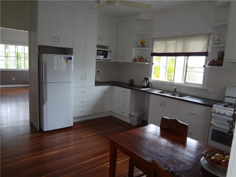 207 Craig Street, Berserker QLD 4701