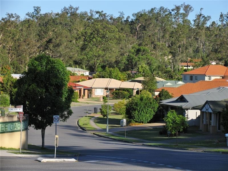 16 Charolais Crescent, Upper Kedron QLD 4055