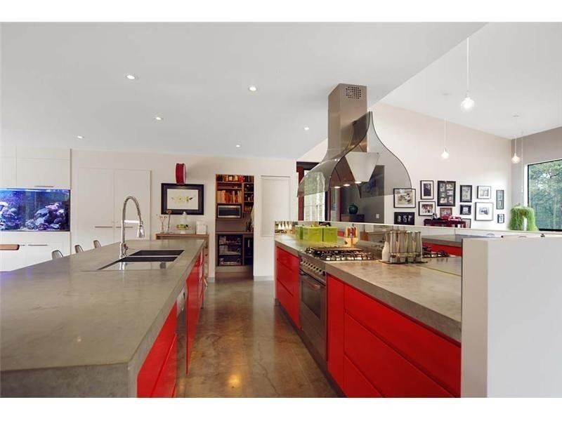 6 Jubarrah Lane, Tapitallee NSW 2540 the real estate agency Sold