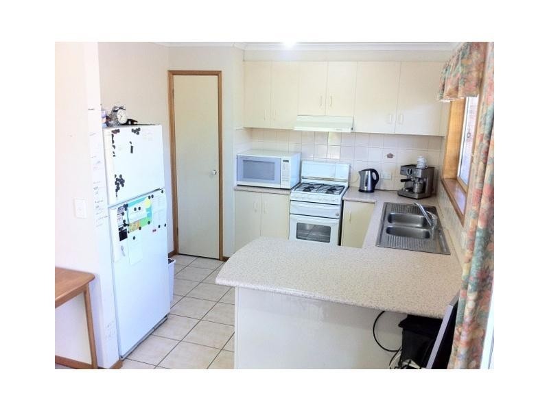 unit 1,75 sparks rd, Norlane VIC 3214