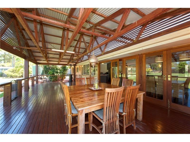 10 Taksan Place, Ningi QLD 4511