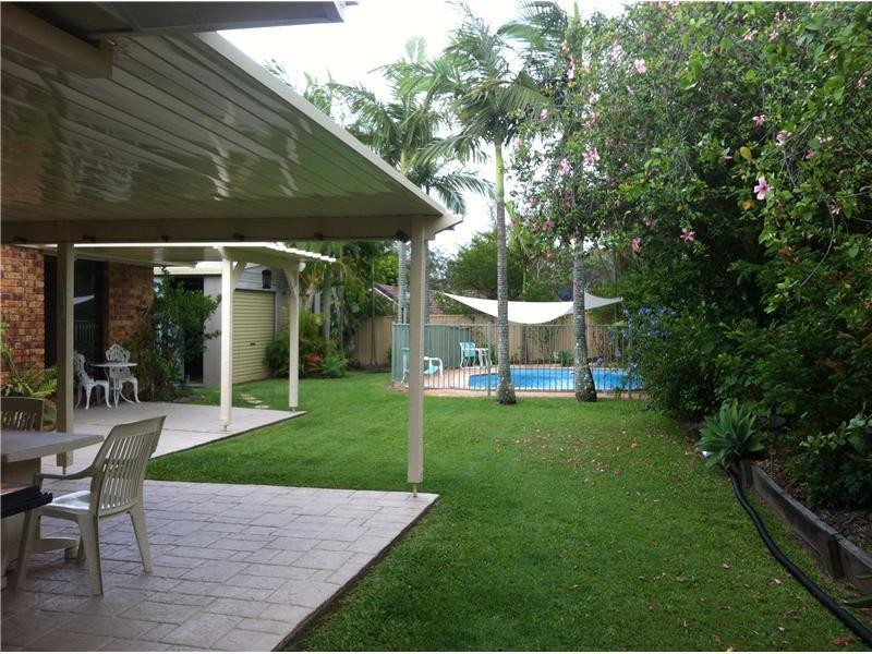 8 kel nagle crt, Parkwood QLD 4214