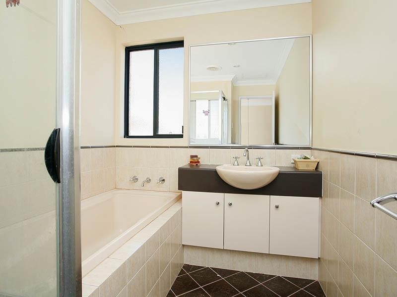 25b Bourke Street, Yokine WA 6060