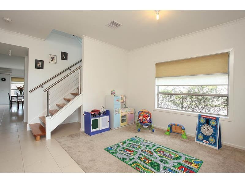 40 Farmhouse Boulevard, Epping VIC 3076