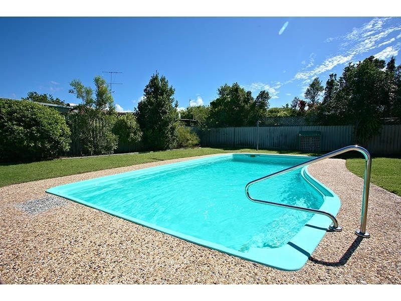 20 Dabchick Drive, Burleigh Waters QLD 4220