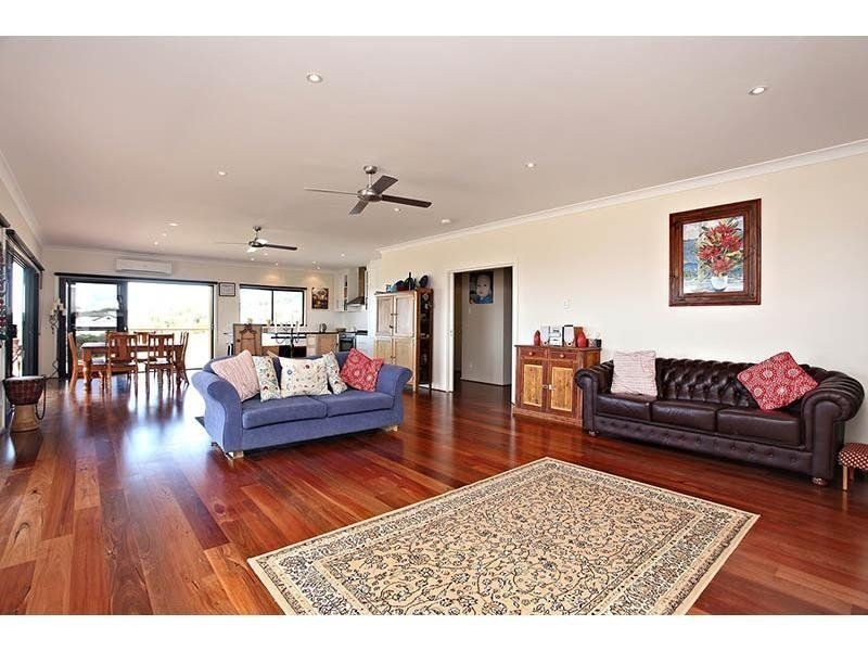 4 Mitchell Heights, Normanville SA 5204