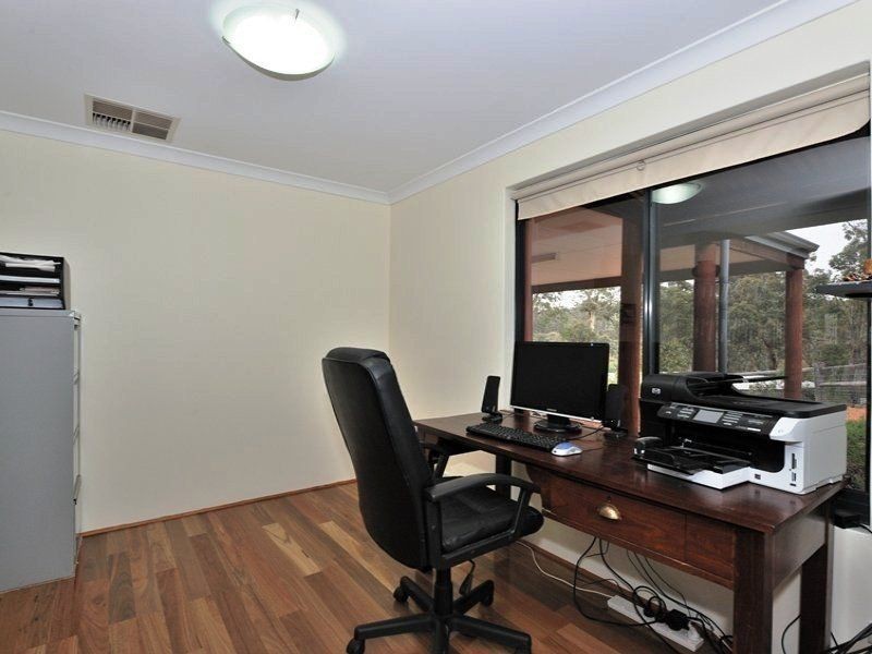 1010 Reen Road, Gidgegannup WA 6083