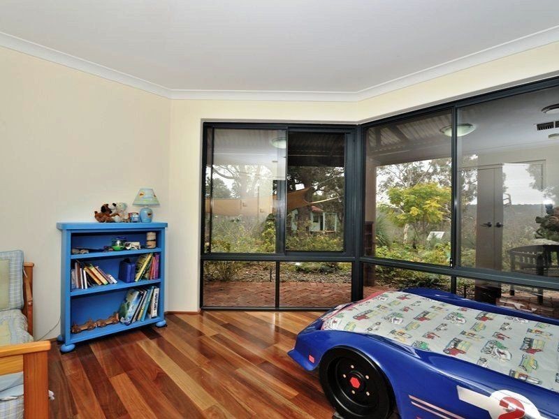 1010 Reen Road, Gidgegannup WA 6083