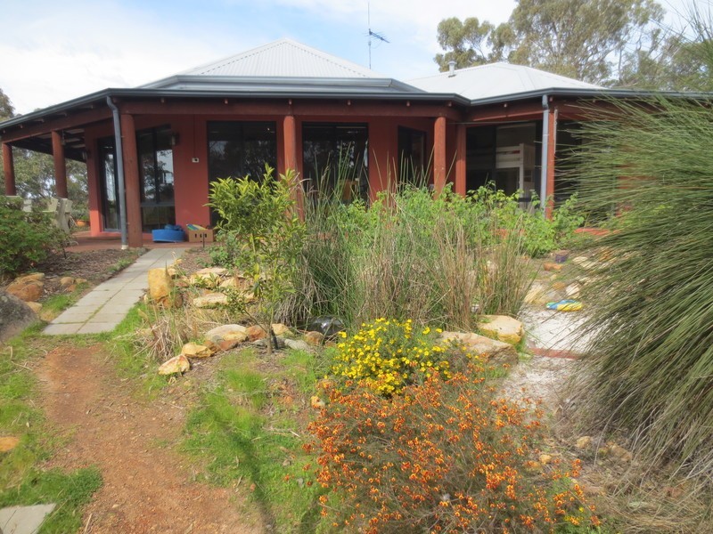 1010 Reen Road, Gidgegannup WA 6083