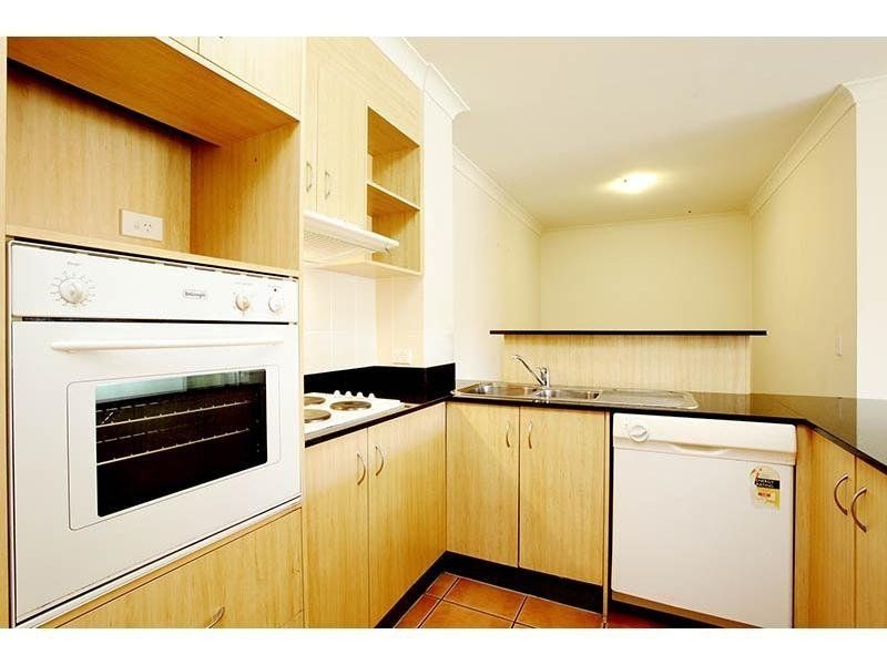 43/24 Slatyer Avenue, Bundall QLD 4217