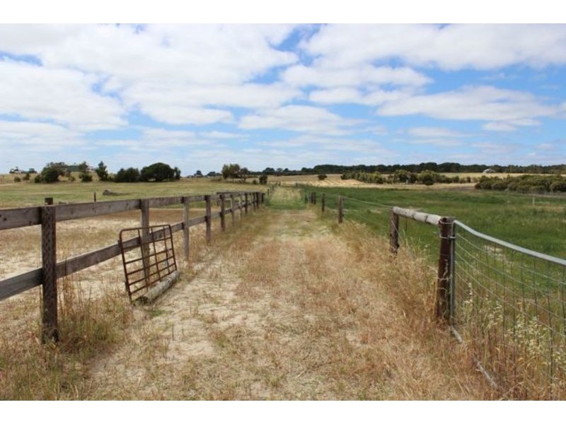 Lot 110 Princes Highway, Meningie SA 5264