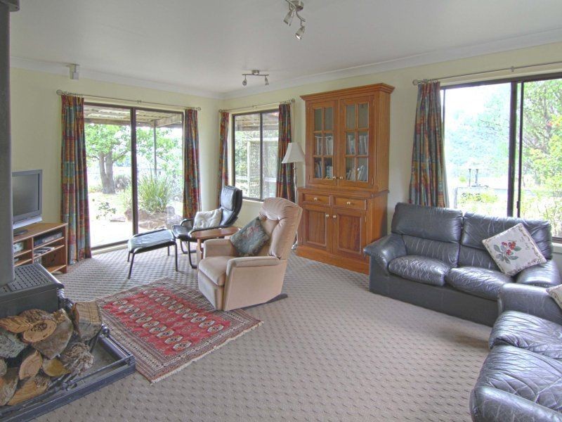 1944 Campbells Creek Road, Carcalgong NSW 2850