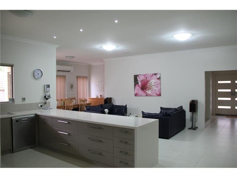 151 Darwin Terrace, Dudley Park WA 6210