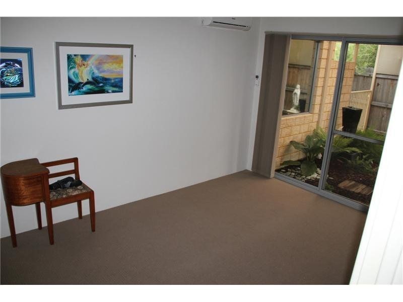 151 Darwin Terrace, Dudley Park WA 6210