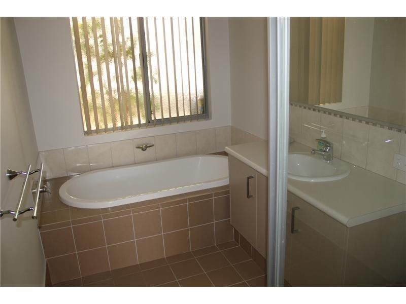 151 Darwin Terrace, Dudley Park WA 6210