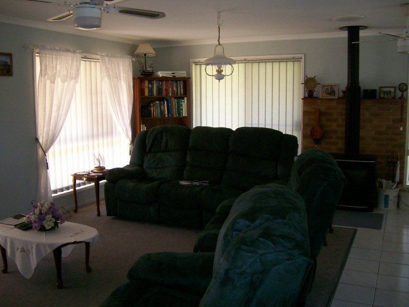 11 Oxford Street, Bidwill QLD 4650