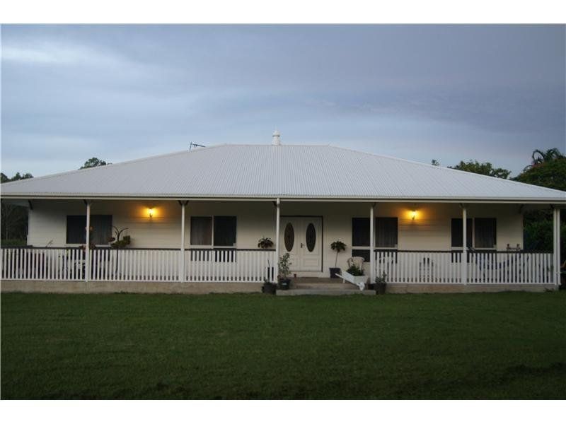 16 Toolakea Beach Road, Bluewater QLD 4818