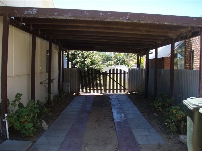 2 Stinton Street, Mandurah WA 6210