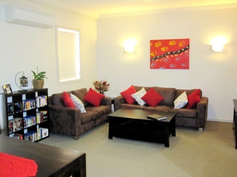 24/3-9 Warby Street, Campbelltown NSW 2560