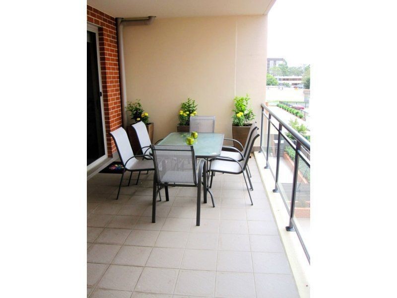 24/3-9 Warby Street, Campbelltown NSW 2560