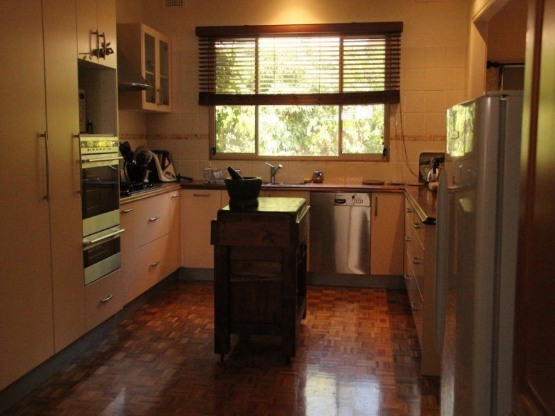 6 Arilpa Court, Ashwood VIC 3147