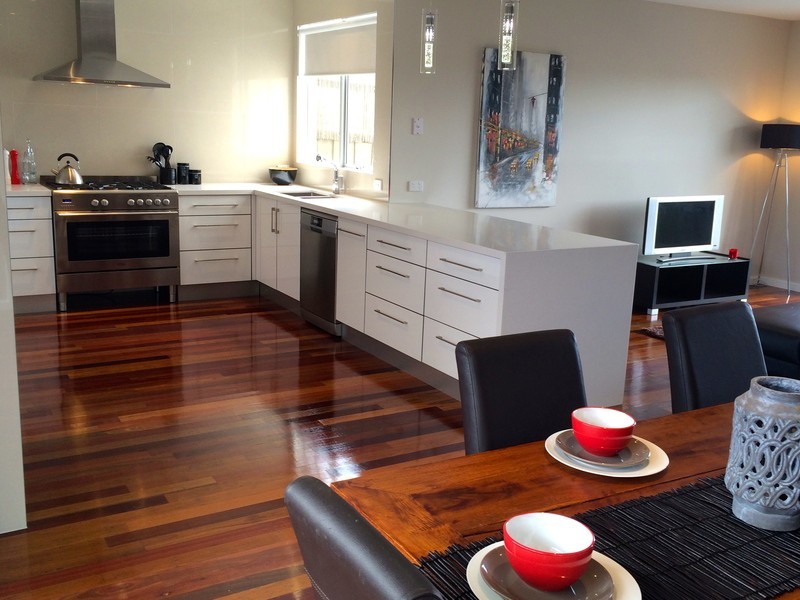 2/54 Mitchell Street, Mornington VIC 3931