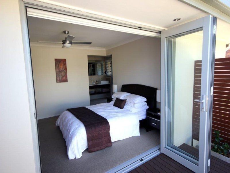 33 Columbus Drive, Hollywell QLD 4216