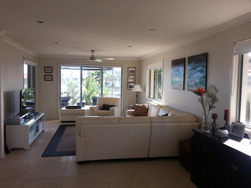 33 Columbus Drive, Hollywell QLD 4216