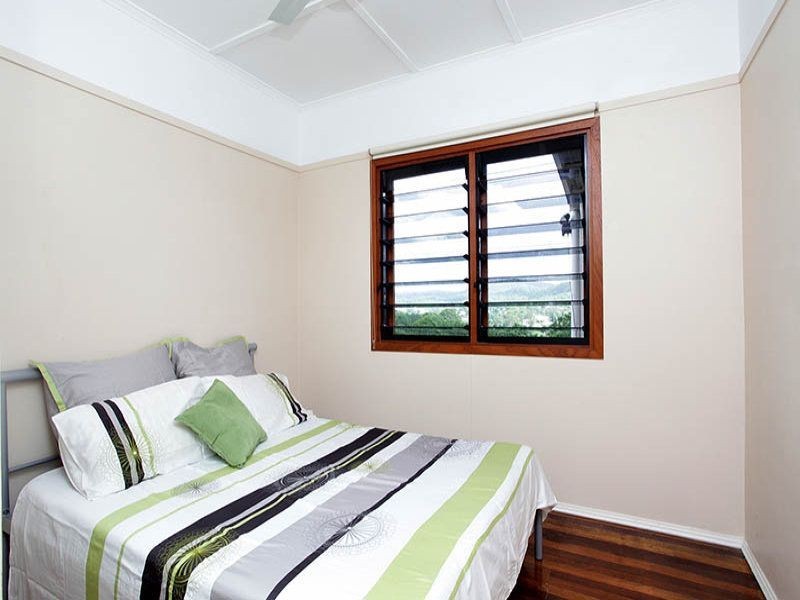 38 Petrie Creek Road, Nambour QLD 4560
