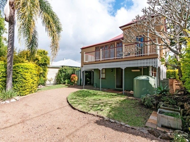 15 North Station Road, North Booval QLD 4304