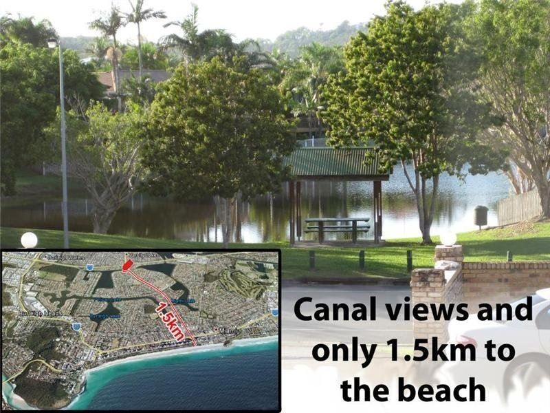 22/9-15 Harrier Drive, Burleigh Waters QLD 4220