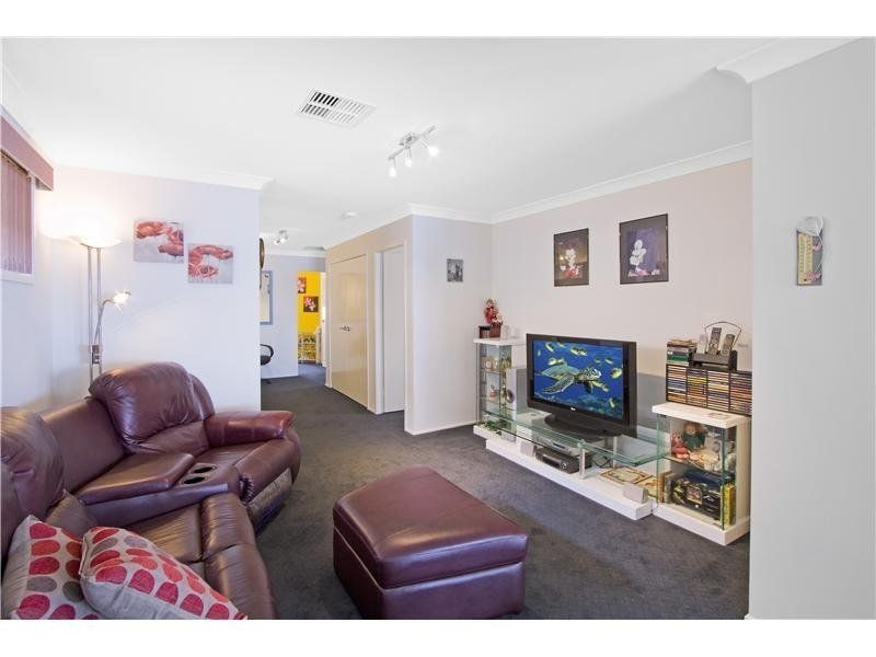 17 Victoria Street, Bonnells Bay NSW 2264