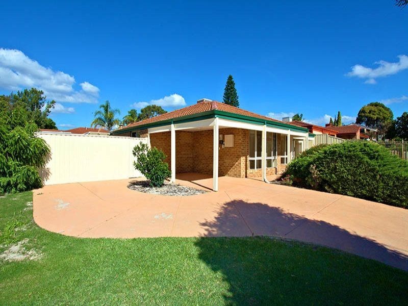 4 Explorer Drive, Thornlie WA 6108