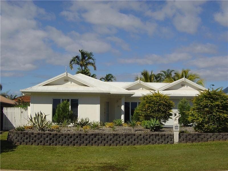 13 Bloomfield Close, Mount Sheridan QLD 4868