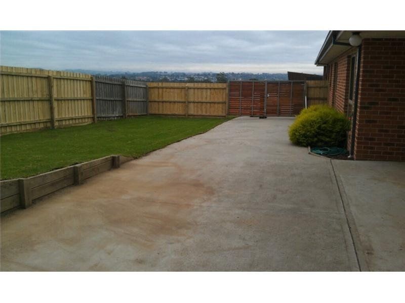 15 Selent Drive, Warragul VIC 3820