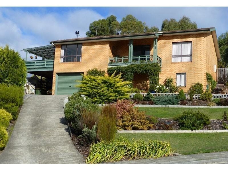 19 Diamond Drive, Blackmans Bay TAS 7052