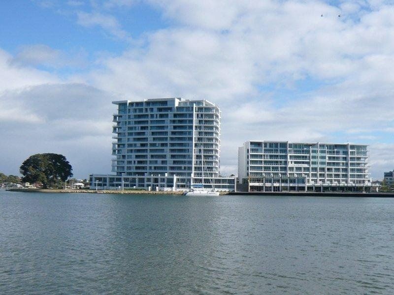 704/3 Marco Polo Drive, Mandurah WA 6210
