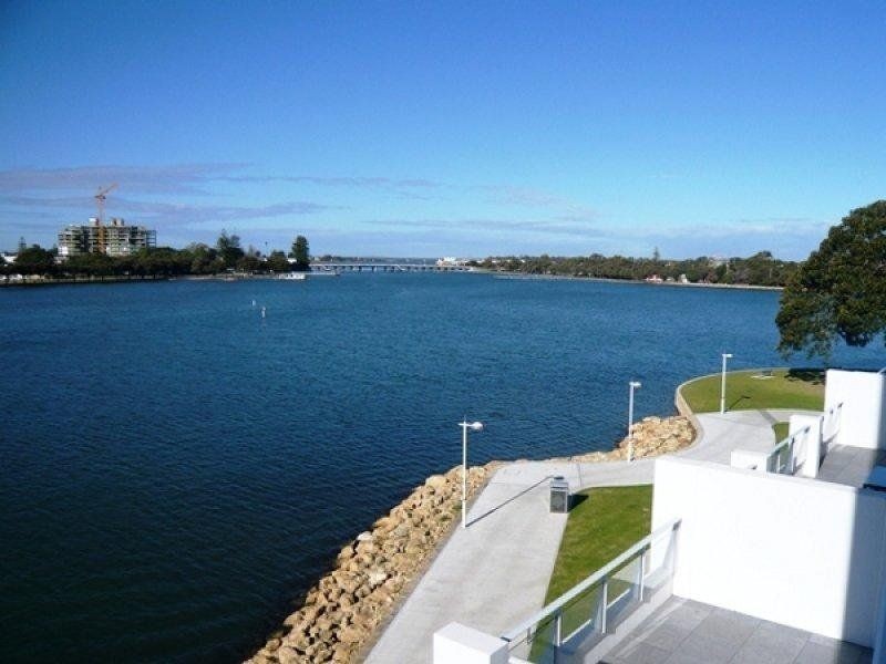 704/3 Marco Polo Drive, Mandurah WA 6210