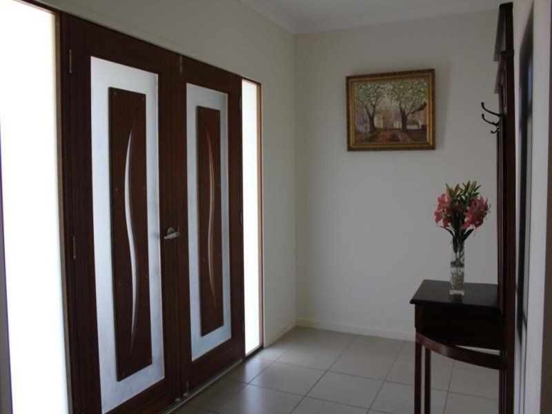 6 Mangrove Street, Beerwah QLD 4519