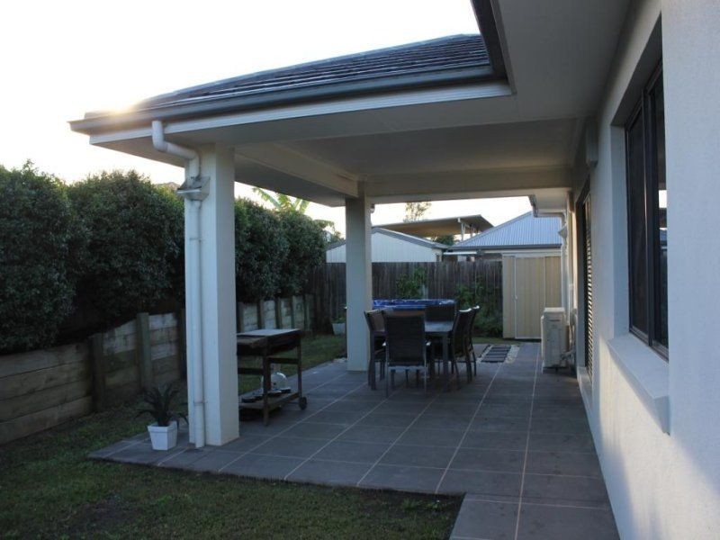 6 Mangrove Street, Beerwah QLD 4519